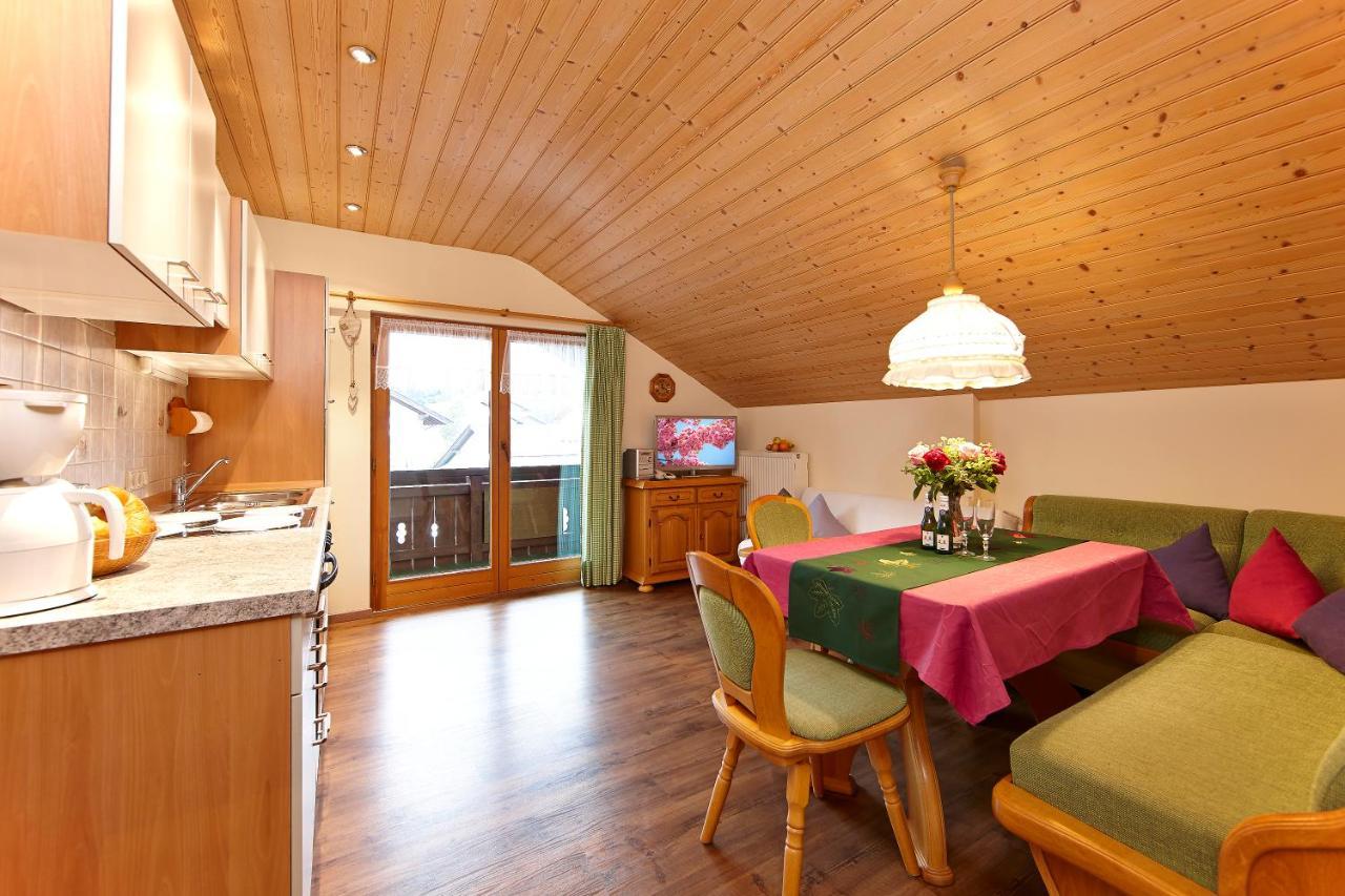 Gaestehaus Alpina Bad Kohlgrub Exteriör bild